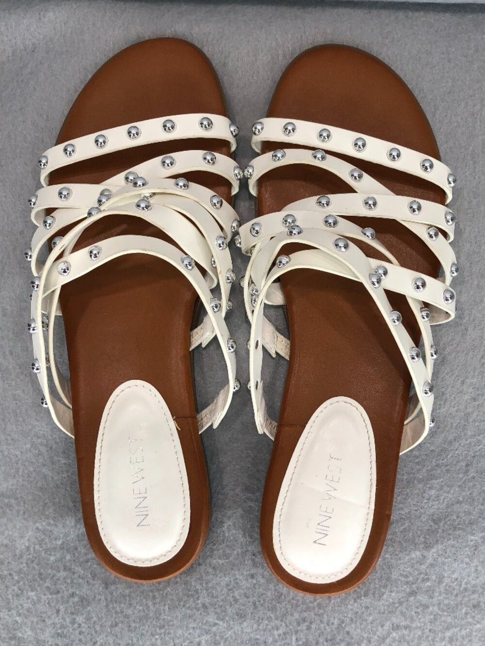 Nine West Slides White Silver Studs Womens Sz 9.5 New